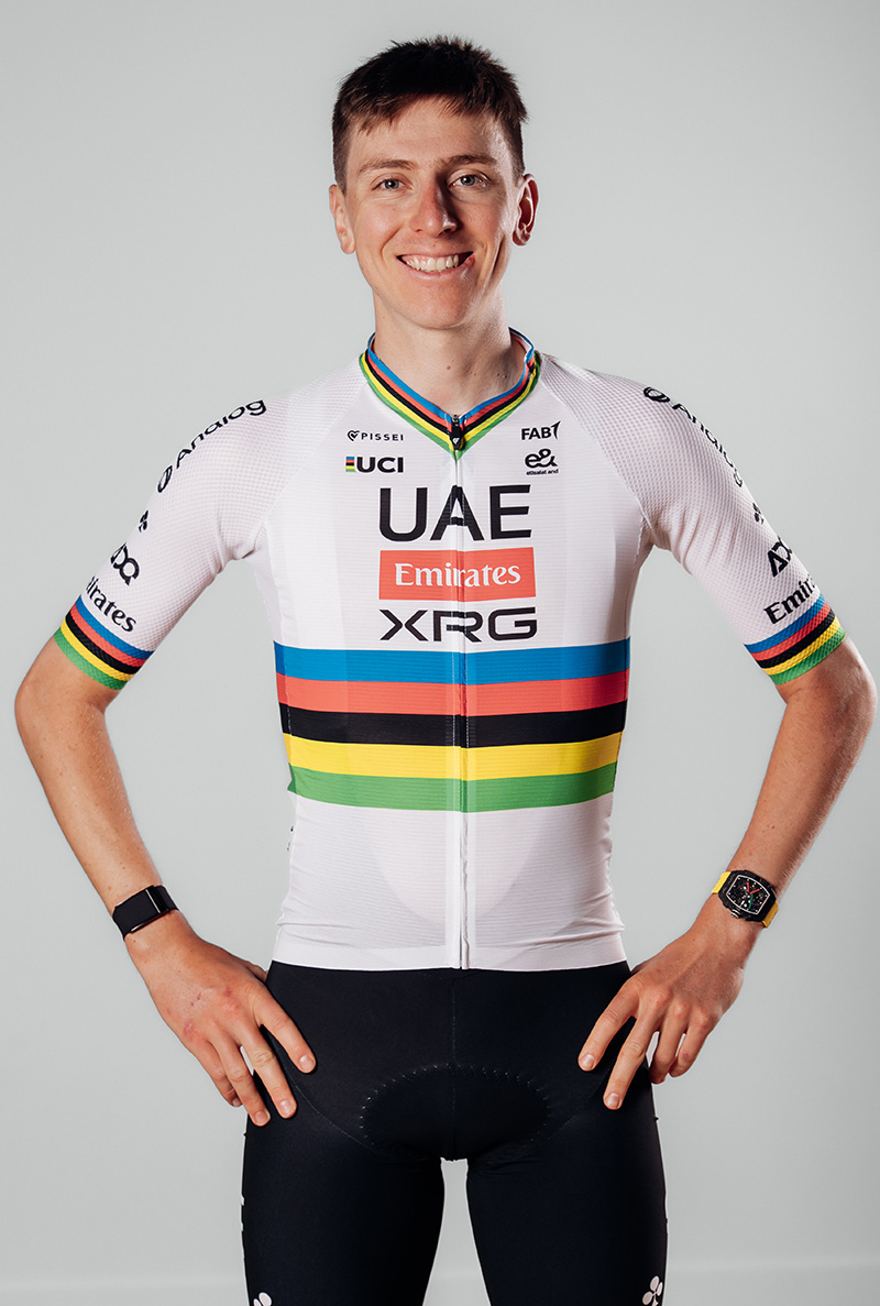 www.uaeteamemirates.com
