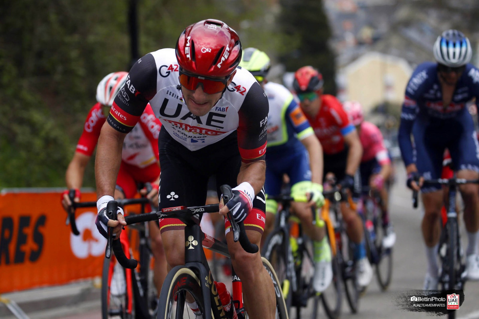 Polanc climbs to 5th in Vuelta standings UAE team Emirates