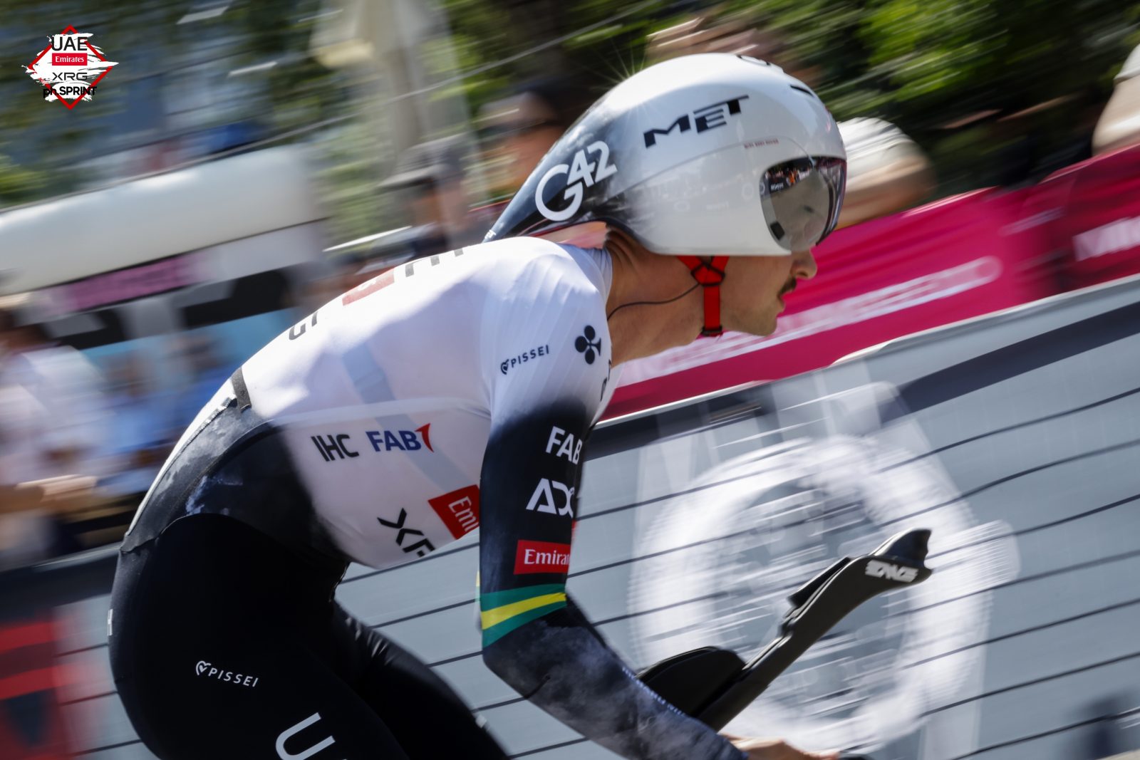 Jay Vine bounced back from his stage 1 crash