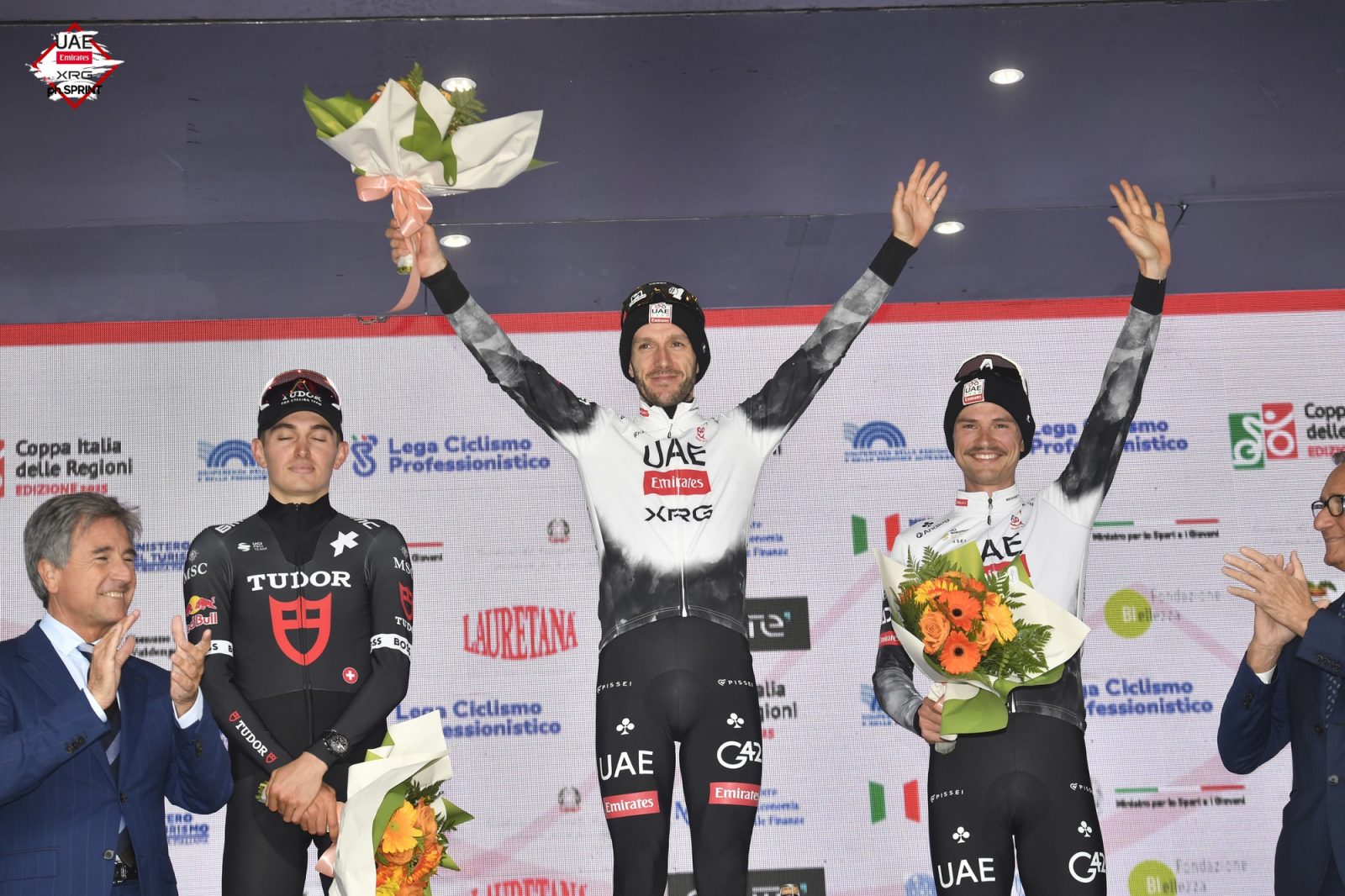Jay Vine joined Yates on the Valdeno-Oropa podium