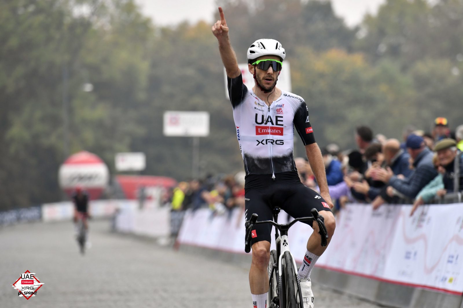 Adam Yates wins Valdengo-Oropa 2025