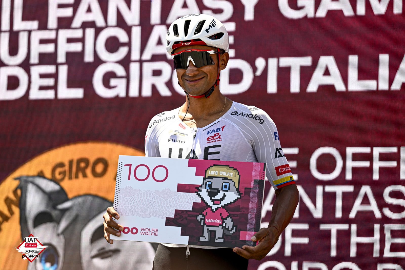 Jhonatan Narváez on the podium prior to stage 12 of the Giro d'Italia