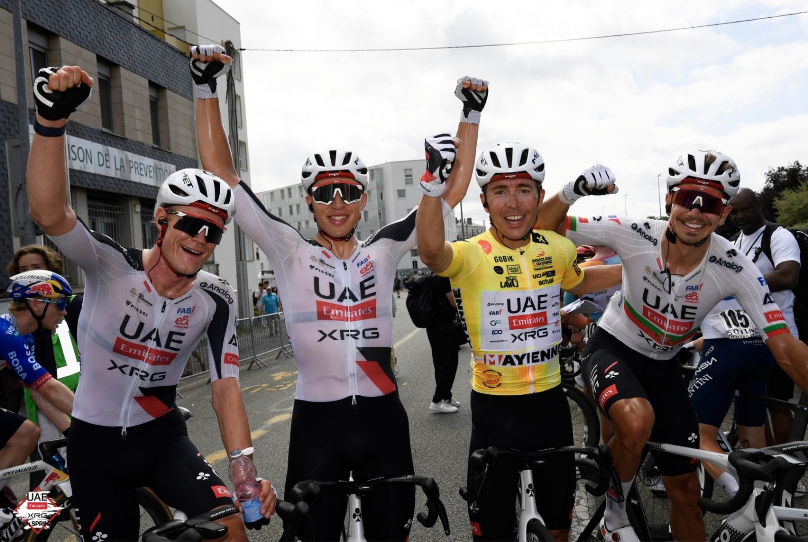 It was a team effort at the Boucles de la Mayenne