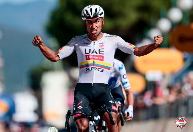 Jhonatan Narváez triumphs on stage 11 of the Giro d'Italia