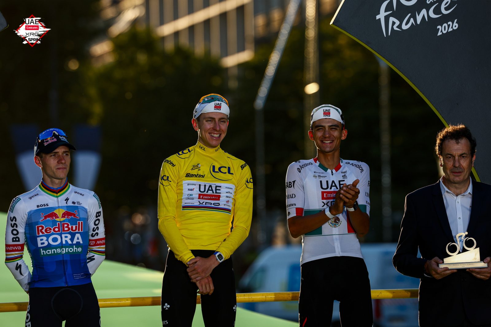 Isaac del Toro joins Tadej Pogačar on the final podium in Paris