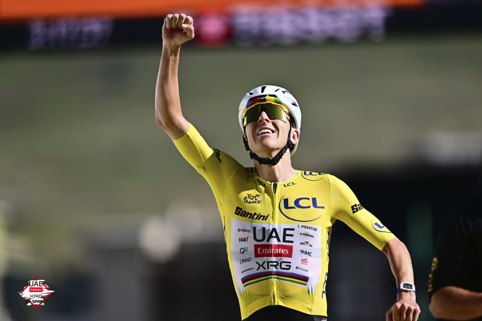 Tadej Pogačar vanquishes Alpe d'Huez