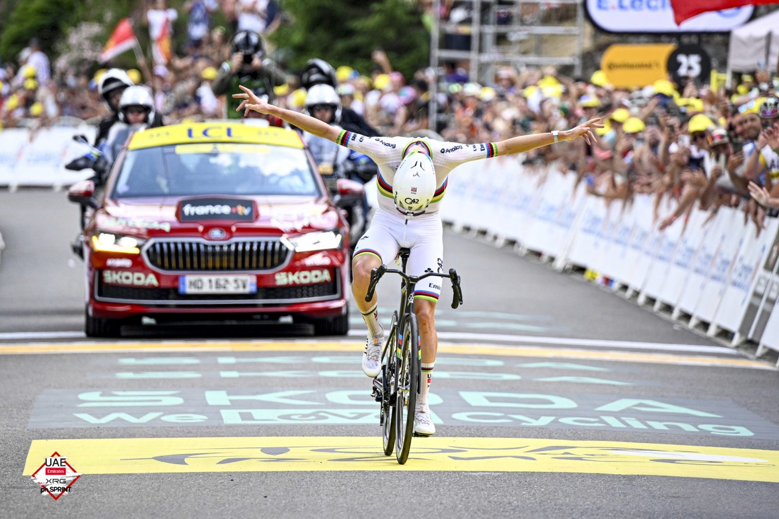 On the march in the Pyrenees, Tadej Pogačar wins stage 6 of the Tour de France