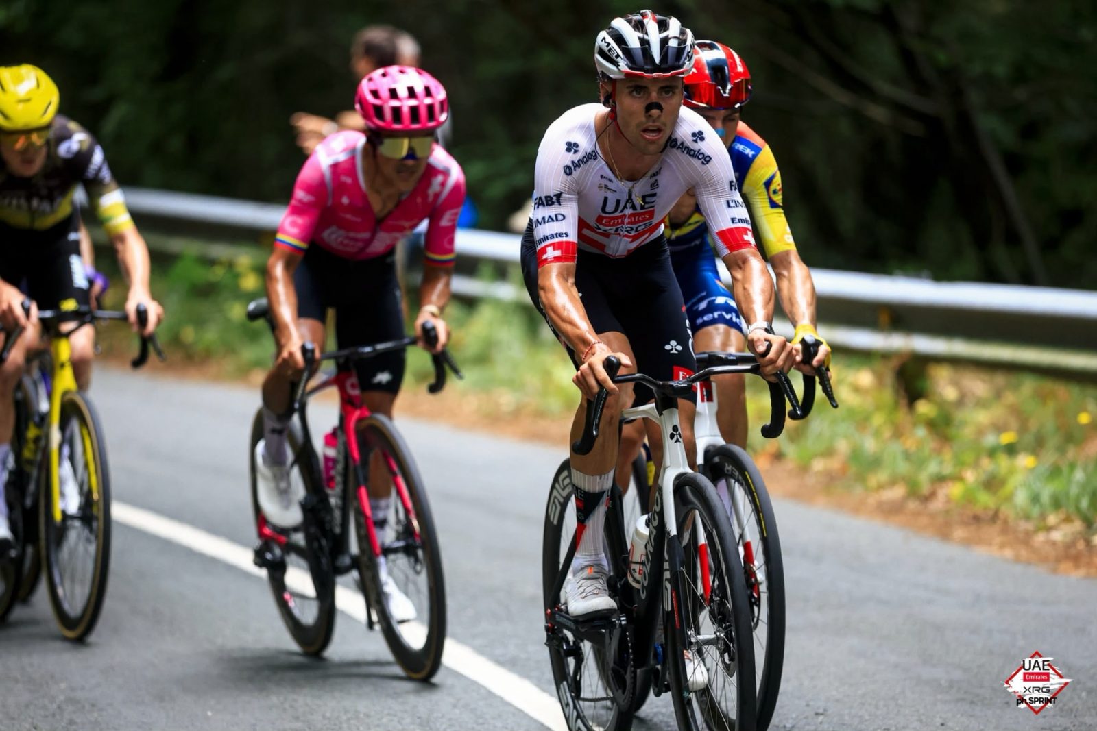 Jan Christen on the front foot in the Basque Country